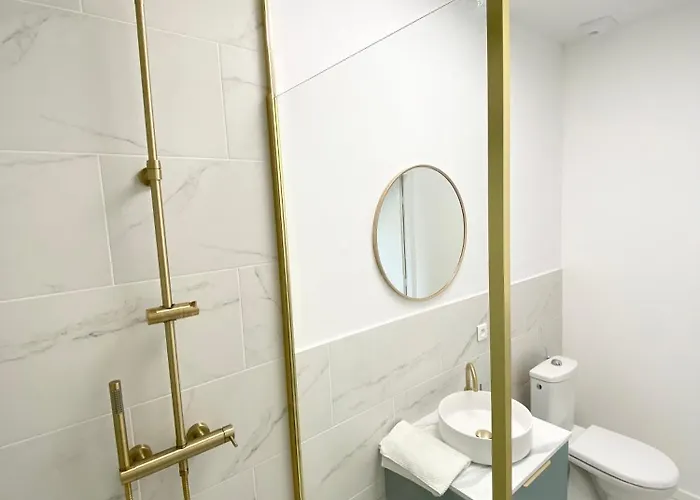 Queen Saint-Jean-de-Monts